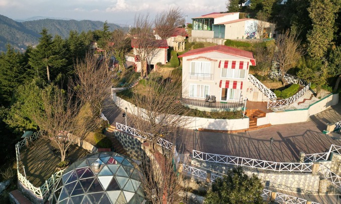 Chail Hotel | Tarika Resort and Spa
