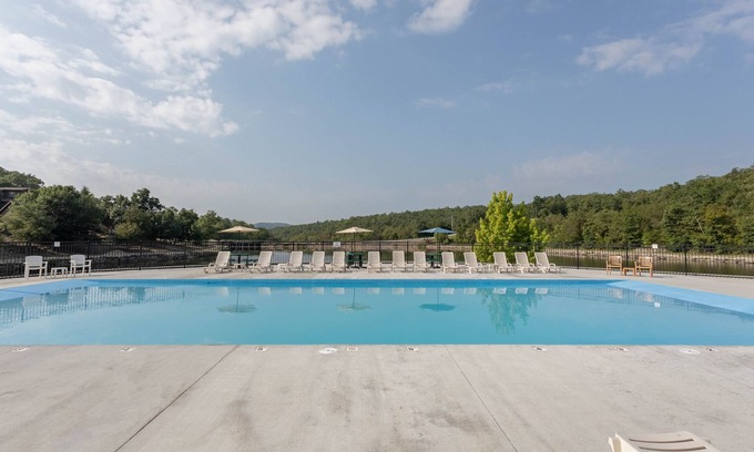 Branson West Condo | Tee House At Stonebridge 3 Bedroom Condo by RedAwning