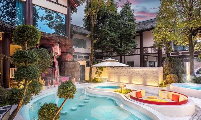 Dujiangyan Hotel | TELLUS. Qingchengshan Hot Spring Hotel
