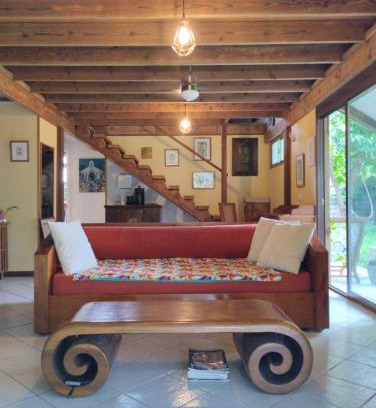 Teavaro House | Tema'e Beach House