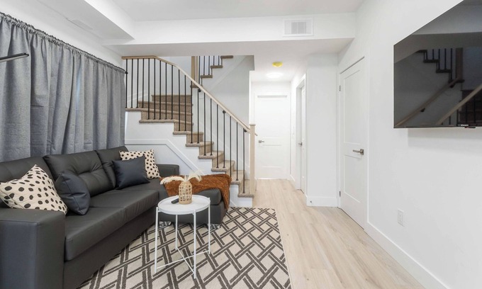 Niagara Falls Condo | Terrace on Wilson | Your Niagara Escape 10 Mins from the Falls