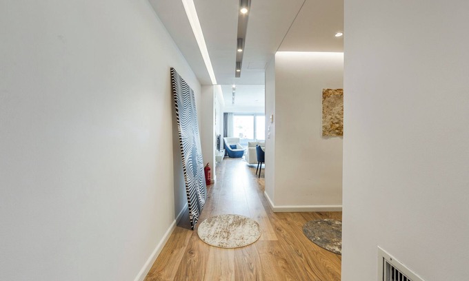 Vlore Apartment | Terrace Suite by the sea