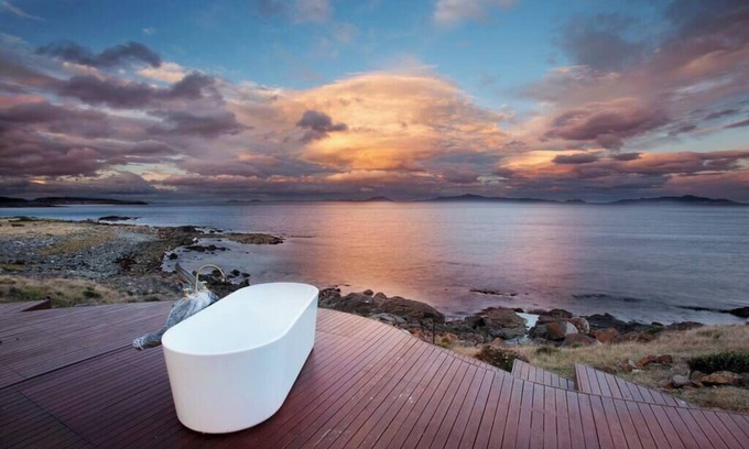 Little Swanport House | Thalia Haven: remote, wild, off the grid