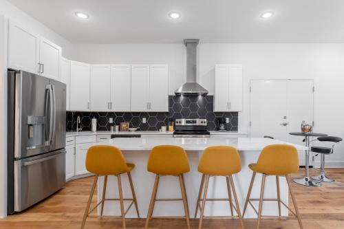 Inglewood Apartment | The A Side by Stay Local Nashville