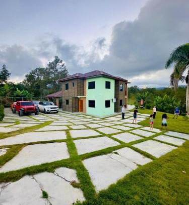 Jarabacoa Villa | The American Dream