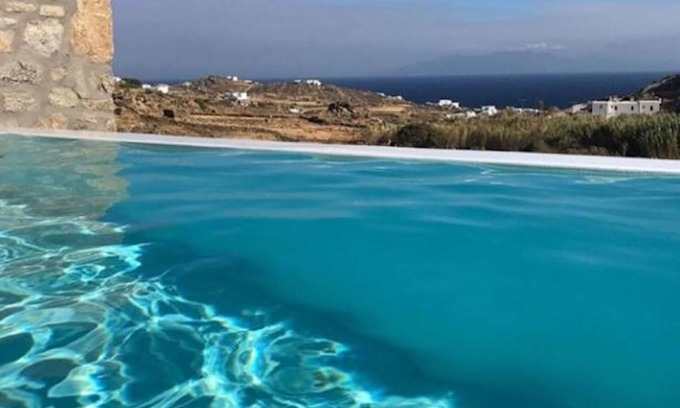 Plintri House | The Ammonite Resort – Adults Only