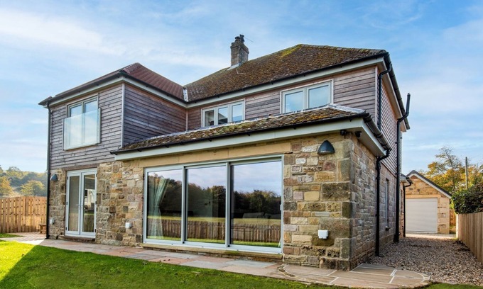 Waren Mill Cottage | The Apple House near Bamburgh - sleeping 6+2 in 4 bedrooms