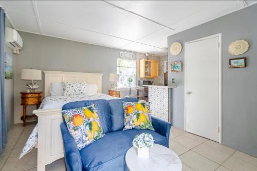 Old Northwood Historic District House | The Artist's Cottage