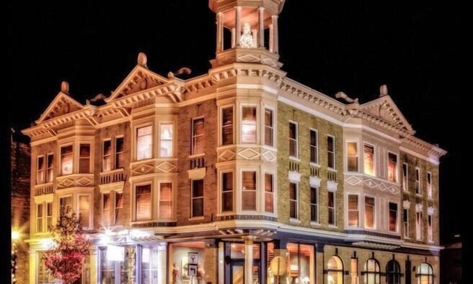 Mayville Hotel | The Audubon Hotel and Event Venue