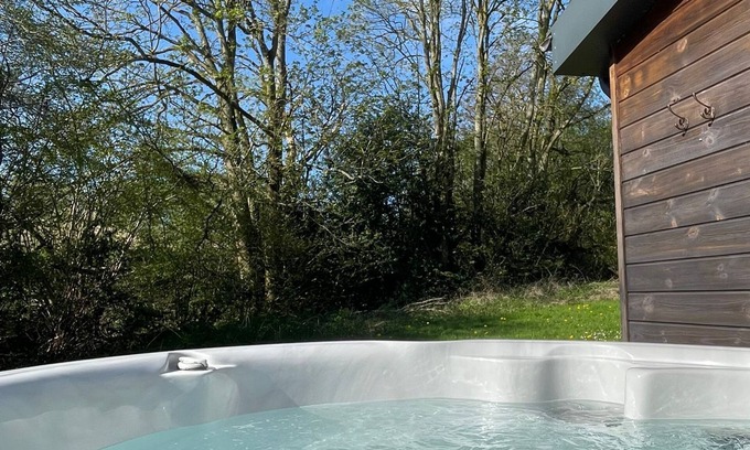 Upper Sapey Hotel | The Baiting House and Lodges