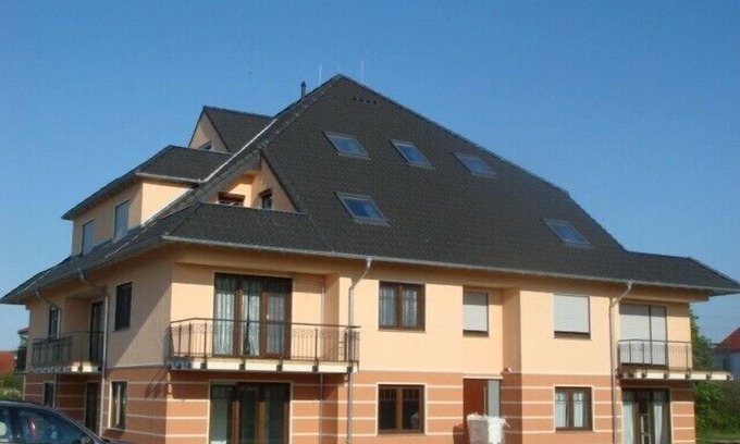 Nienhagen Apartment | The Baltic Sea on your doorstep with 2 balconies and WiFi