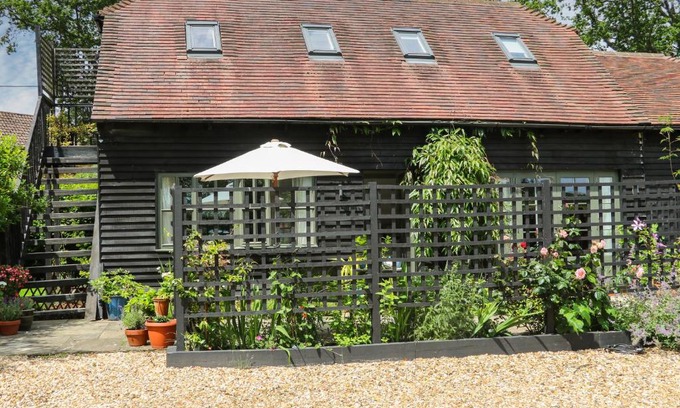 Five Oak Green House | The Barn at Sandhole Cottage