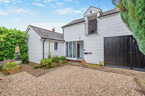 Chilham House | The Barn - Chilham