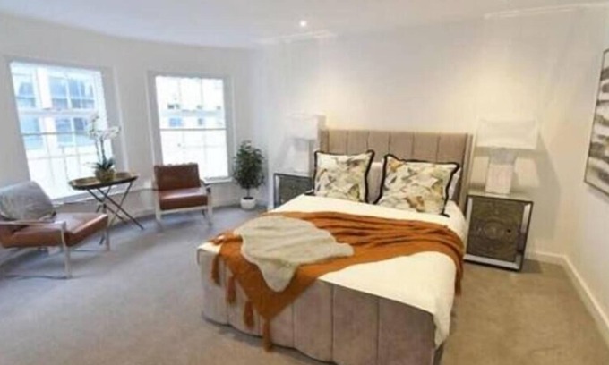 North Sea Apartment | The Binding House - Sleeps 2