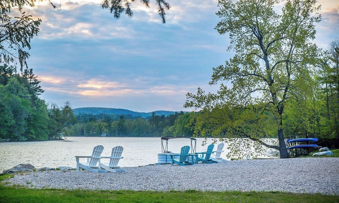 Lenox Dale Hotel | The Black Swan Lee - Lenox, an Ascend Collection Hotel
