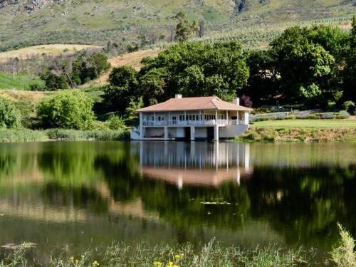 Tulbagh Apartment | The Boathouse at Oakhurst Olives