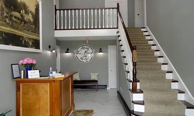 Warrensburg House | The Bond Inn Room #4