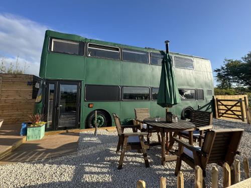 Huntsham House | The Bus on the Hill