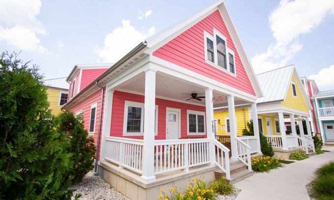 Celina Cabin | The Captain - 3 Bed/1 Loft Lakeside Cottage!