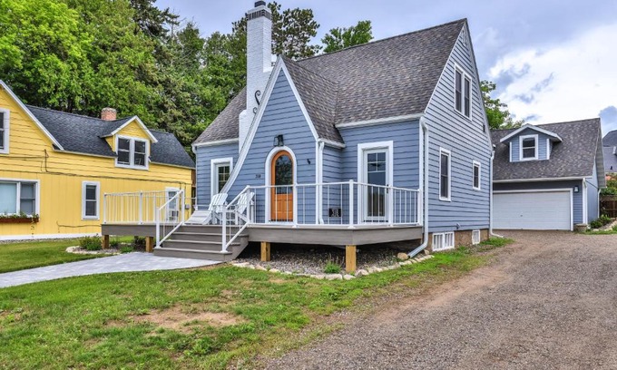 Minocqua House | The Catalog Cottage