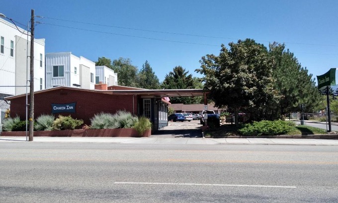 Clearfield Hotel | The Charin Inn