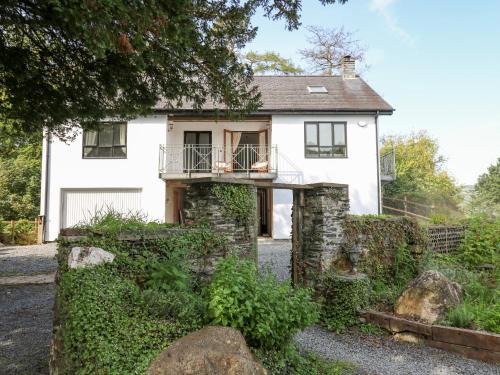 Machynlleth House | The Coach House at Plas Dolguog