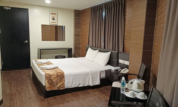 Bayan Lepas Hotel | The Corum View
