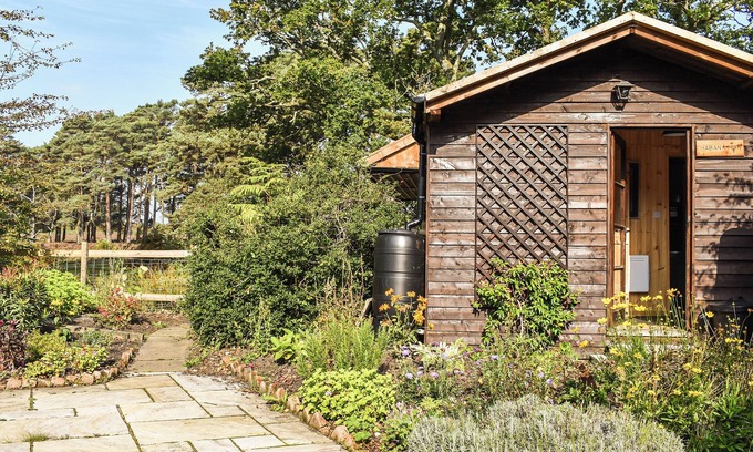 New Forest District Cottage | The Cottage at Dockens Water