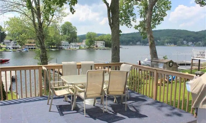 Winchester Cottage | The Cottage at Highland Lake, year-round, waterfront with a boat dock