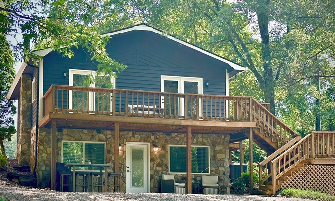 Denver Cottage | The Cottage in the Cove