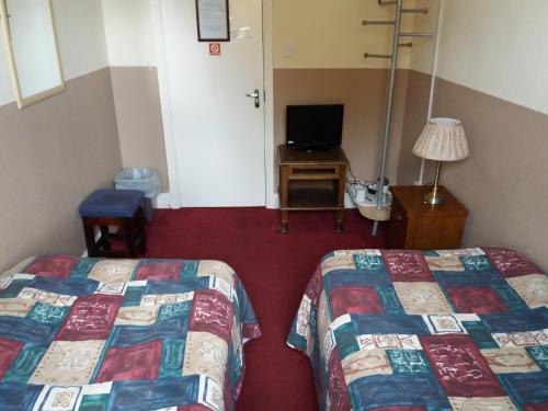 Runnymede Bed & Breakfast | The Crouch Oak
