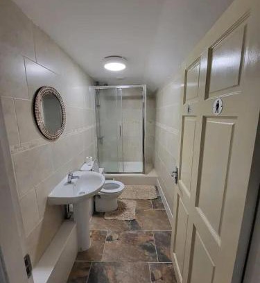Holyhead House | The Dublin Packet - Single room 2