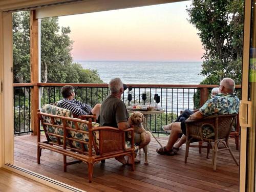 Lake Tyers Beach House | The Dunes - Couples *Beachfront*