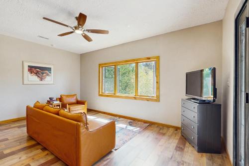 Bayfield House | The Escape