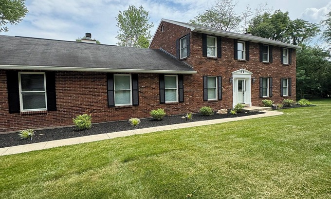 Bellbrook Other | The Fairfield Farmhouse: Perfect for Relaxing Getaways!