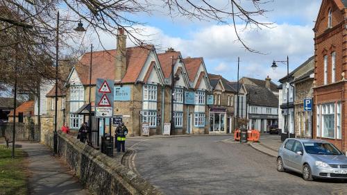 Ely Hotel | The Fountain