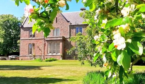 Duddo Bed & Breakfast | The Gables Luxury Bed & Breakfast