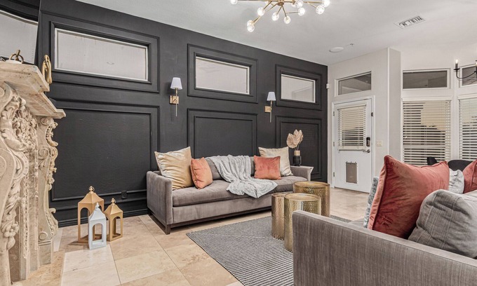 Desert Shadows I House | The Gilded Stay~Pool~Hot Tub~Theatre Room~Popcorn Bar!