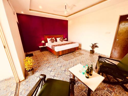 Sainagar Hotel | The Golden Wings Resort, Goa - Property of the Year