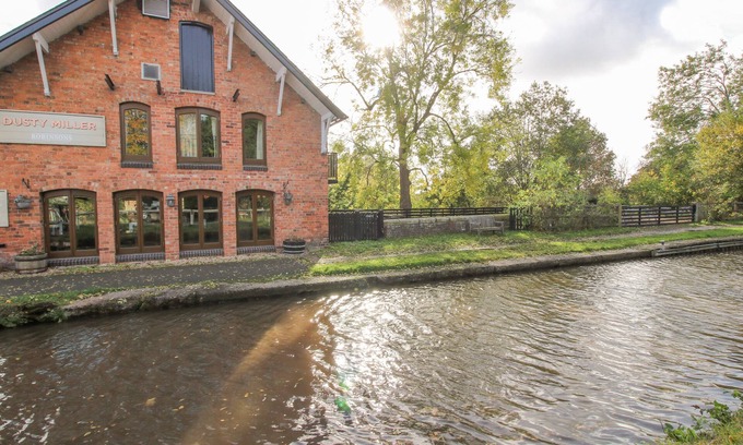 Nantwich Cottage | The Grain Store