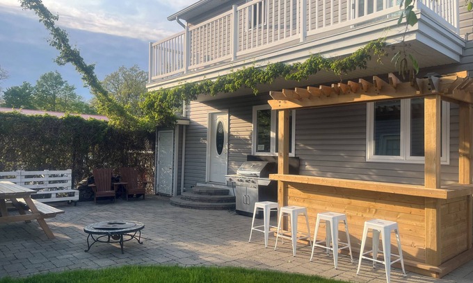 Grand Bend Cottage | The Grand Crumpet - Right off The Main Strip