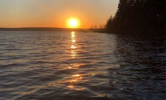 Hartland House | The Great Moose in Stunning Maine Swim, Fish & Kayak