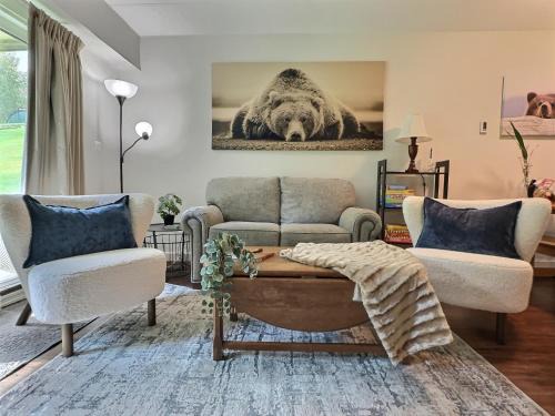 Killington House | The Grizz AC Pool Sauna Gym Near Resort