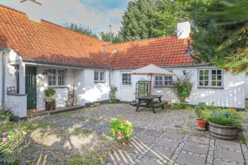 Snekkersten Apartment | The Guest House