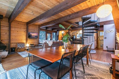 Talmont House | The Haus of Pine A Vintage Tahoe Cabin