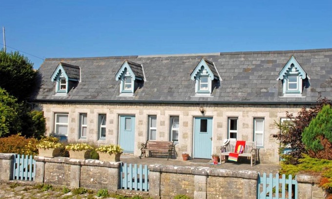 Southerndown House | The Hen House