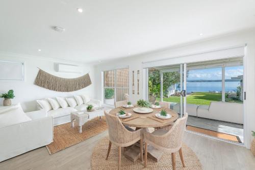 Bonnells Bay Apartment | The Hideaway