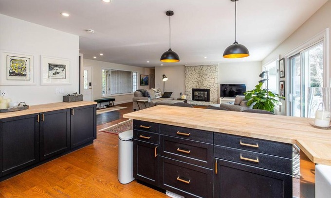 Prince George Apartment | The Highlands