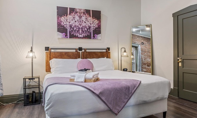 St. Charles Apartment | The Historic Bricks on Main