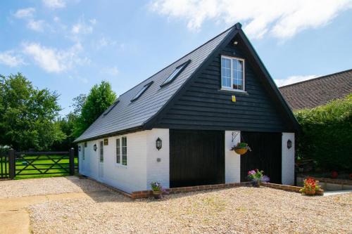 Etchinghill House | The Honey Pot